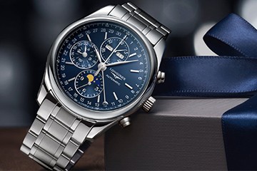 广州劳力士手表有水雾维修